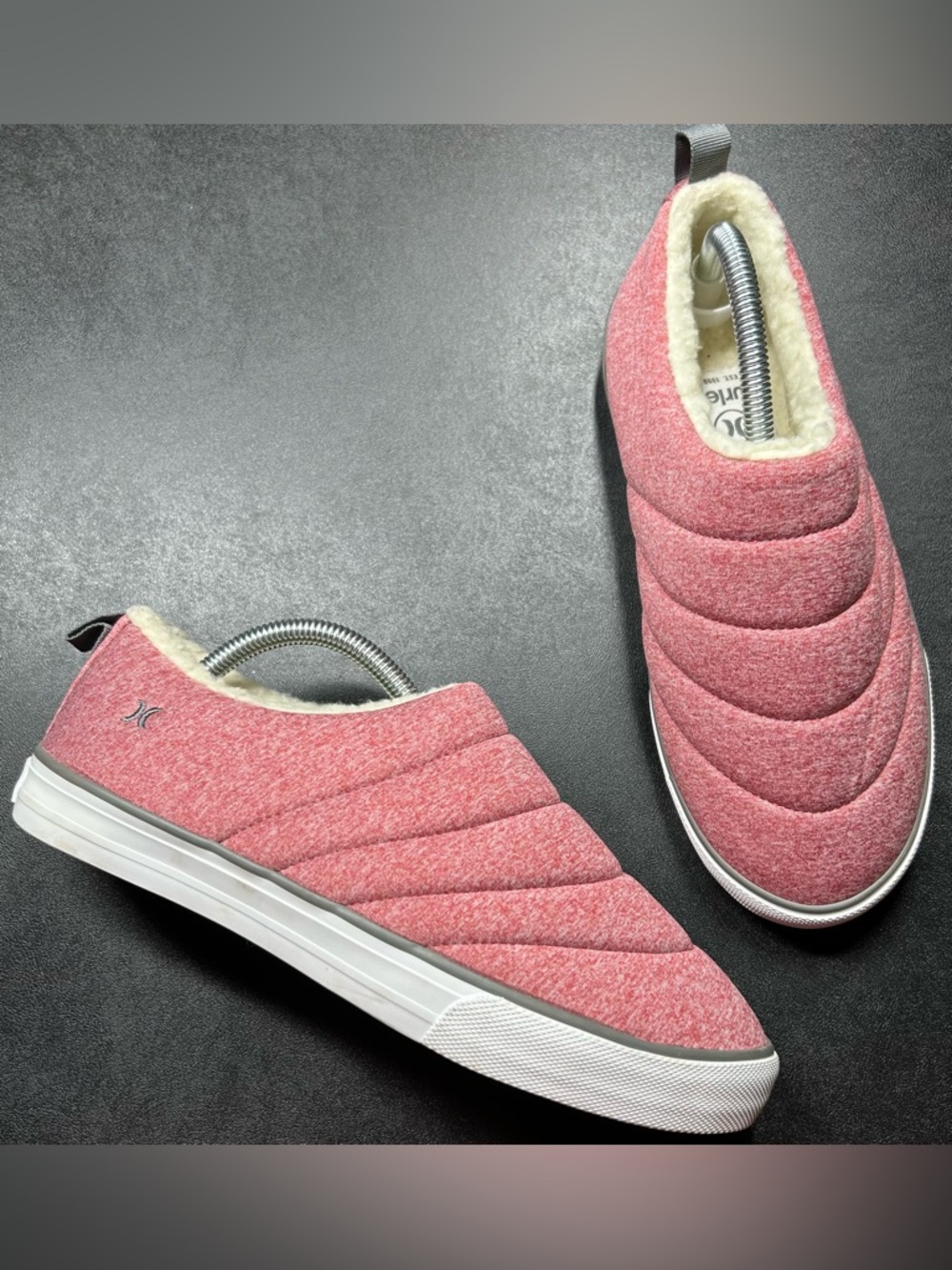Hurley Women's Size 9M Arlo Puff Clog Faux Fur Slip-On Closed-Toe Comfort Shoes